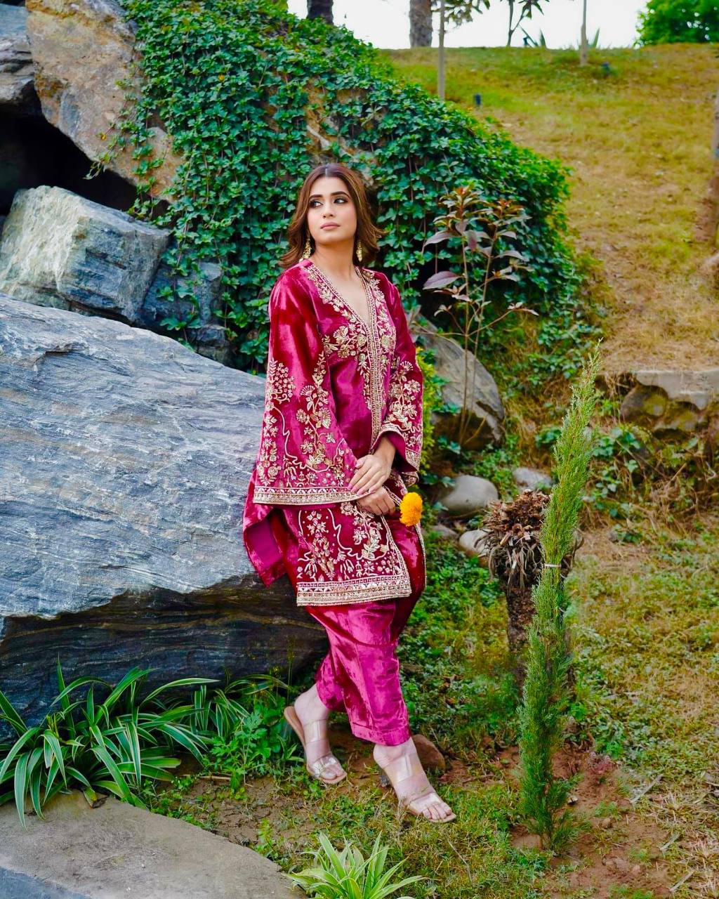 Magenta Pink Heavy Velvet Suit Set (Fully Stitched)