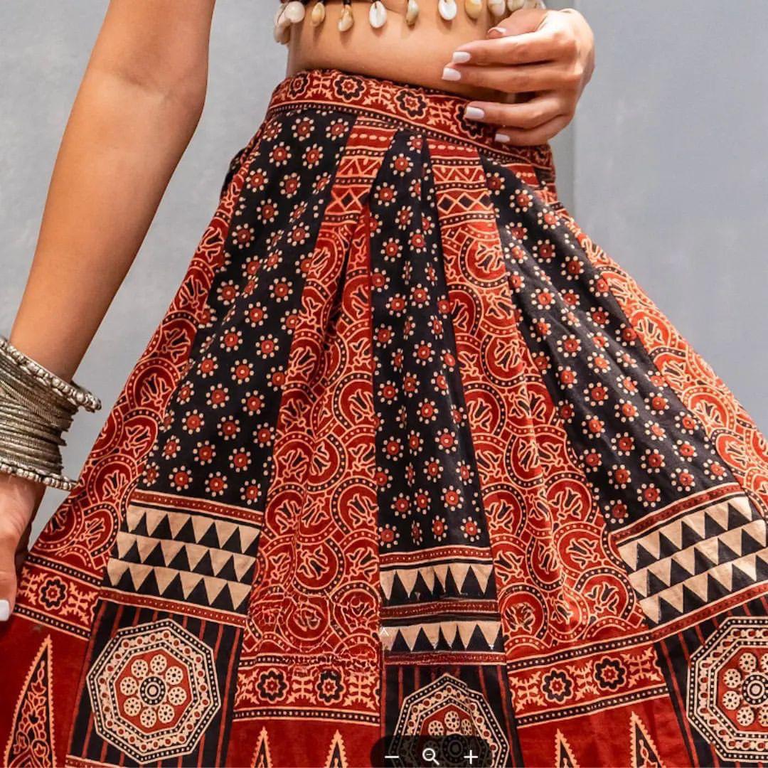 Midnight Radiance Navratri Lehenga - Chaniya Choli